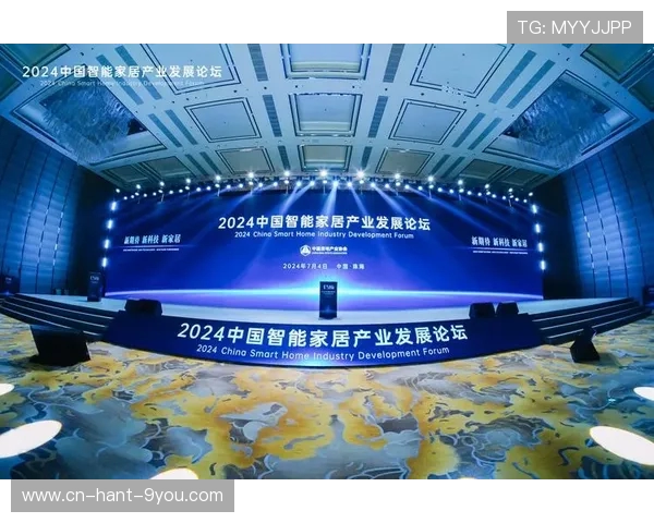 围绕足球俱乐部构建多元化社区发展新模式与产业协同路径创新两端